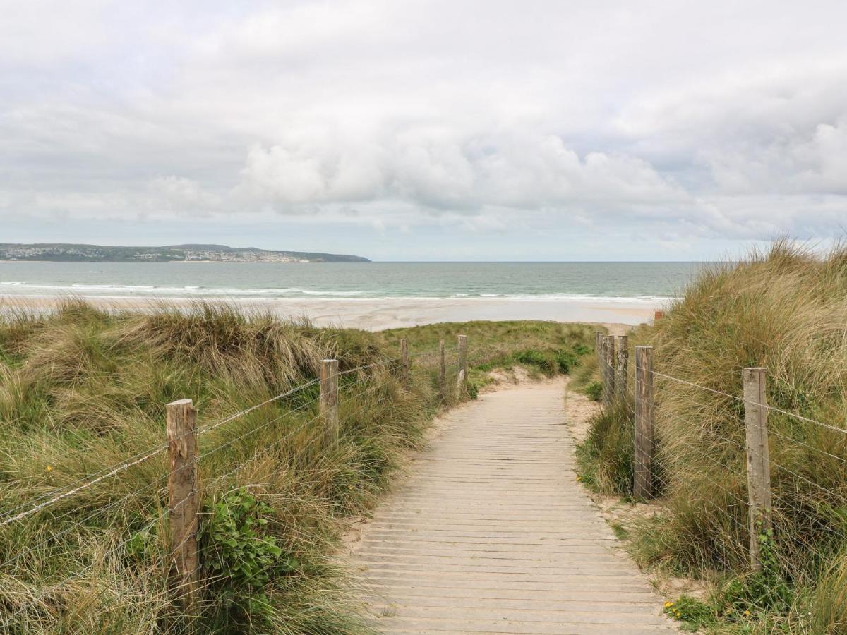 Apartamento Lighthouse Lofts - Godrevy Camborne Exterior foto